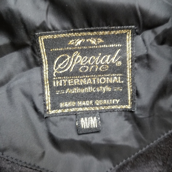 Special One International puff vest - Picture 4 of 4